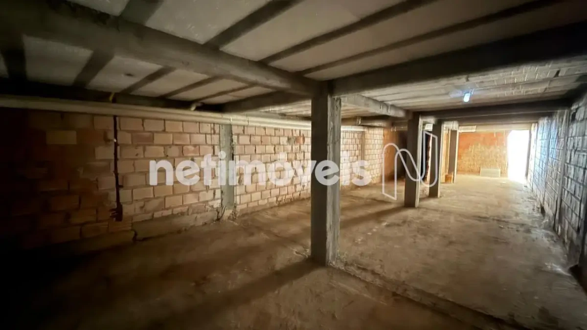 Casa para Venda com 3 quartos no bairro Vila Greice