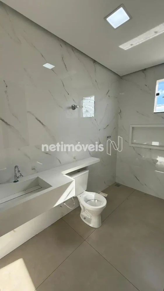 Casa para Venda com 3 quartos no bairro Vila Greice