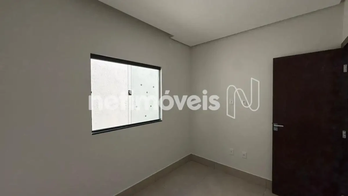 Casa para Venda com 3 quartos no bairro Vila Greice