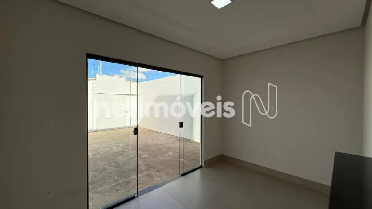 Casa para Venda com 3 quartos no bairro Vila Greice