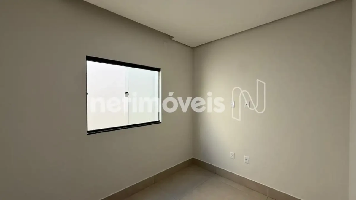 Casa para Venda com 3 quartos no bairro Vila Greice