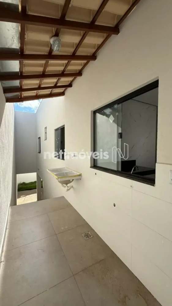Casa para Venda com 3 quartos no bairro Vila Greice