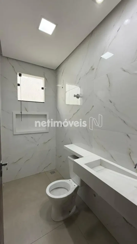 Casa para Venda com 3 quartos no bairro Vila Greice