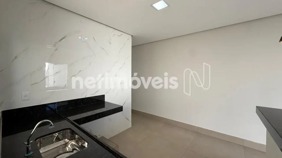 Casa para Venda com 3 quartos no bairro Vila Greice