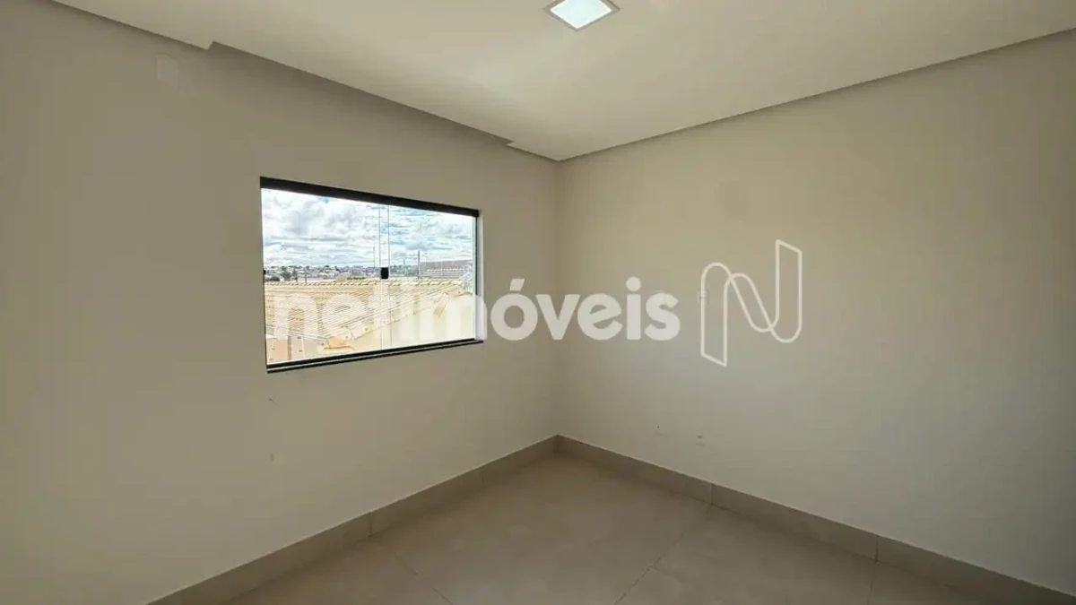 Casa para Venda com 3 quartos no bairro Vila Greice