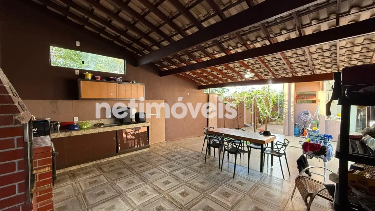 Casa para Venda com 4 quartos no bairro Jaraguá I