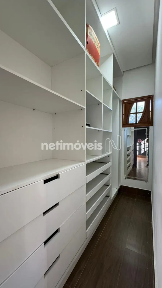 Casa para Venda com 4 quartos no bairro Jaraguá I