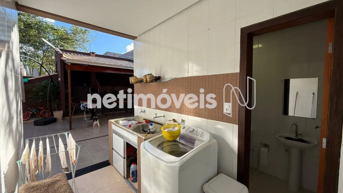 Casa para Venda com 4 quartos no bairro Jaraguá I