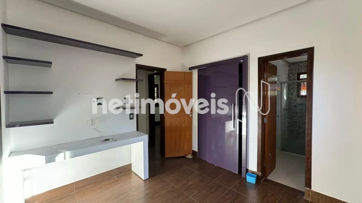 Casa para Venda com 4 quartos no bairro Jaraguá I