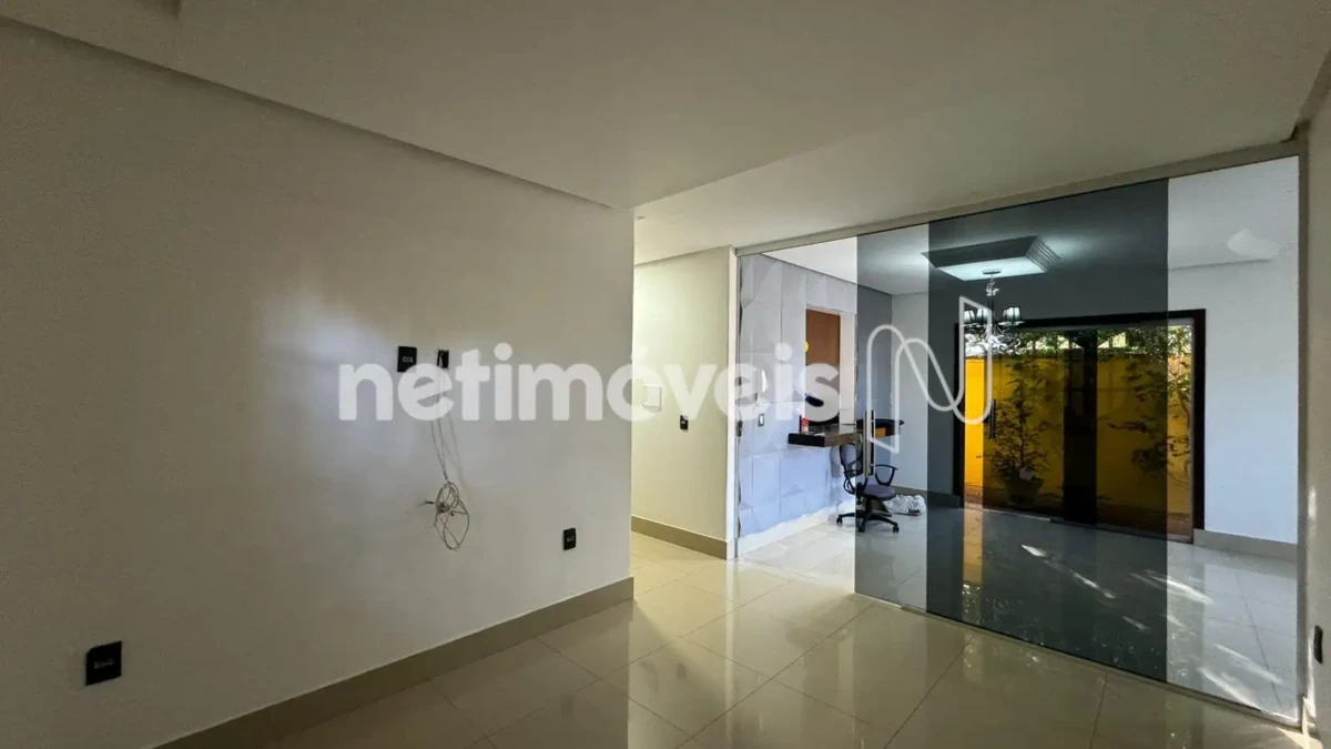 Casa para Venda com 4 quartos no bairro Jaraguá I