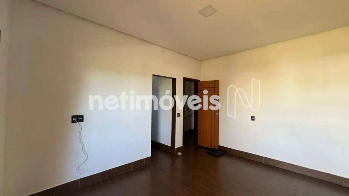 Casa para Venda com 4 quartos no bairro Jaraguá I