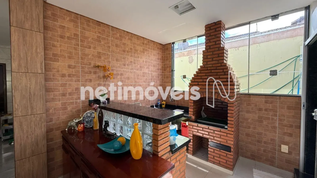 Casa para Venda com 3 quartos no bairro Major Prates