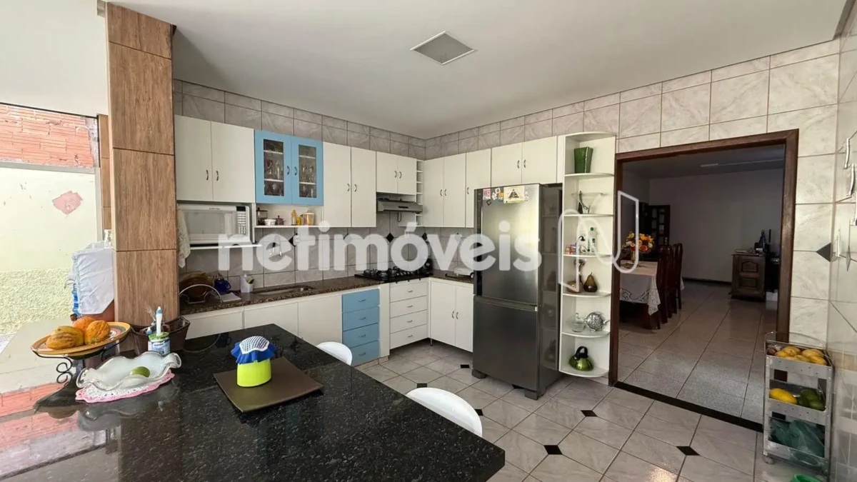 Casa para Venda com 3 quartos no bairro Major Prates