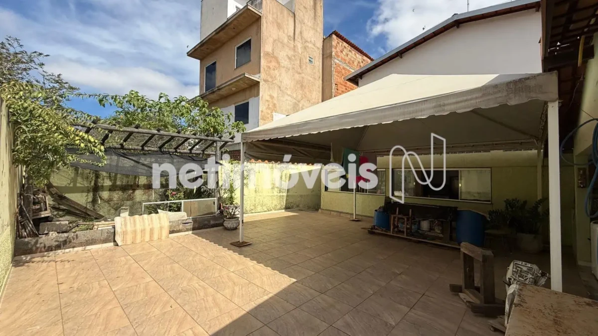 Casa para Venda com 3 quartos no bairro Major Prates