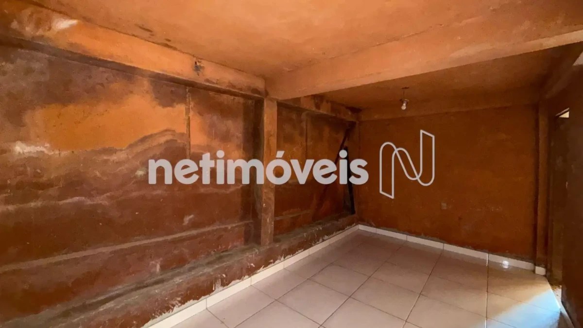 Casa para Venda com 2 quartos no bairro Vila Regina