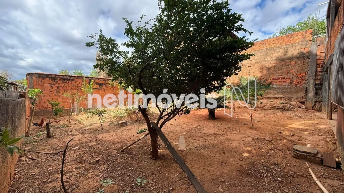 Casa para Venda com 2 quartos no bairro Vila Regina
