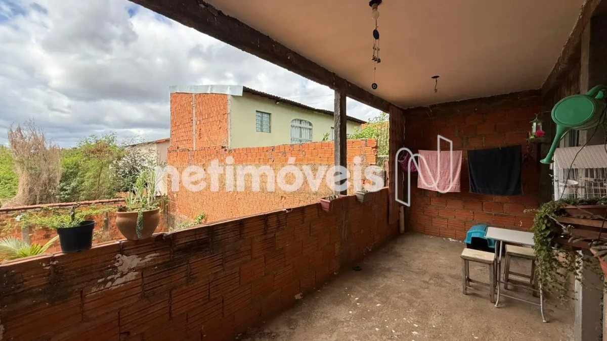 Casa para Venda com 2 quartos no bairro Vila Regina