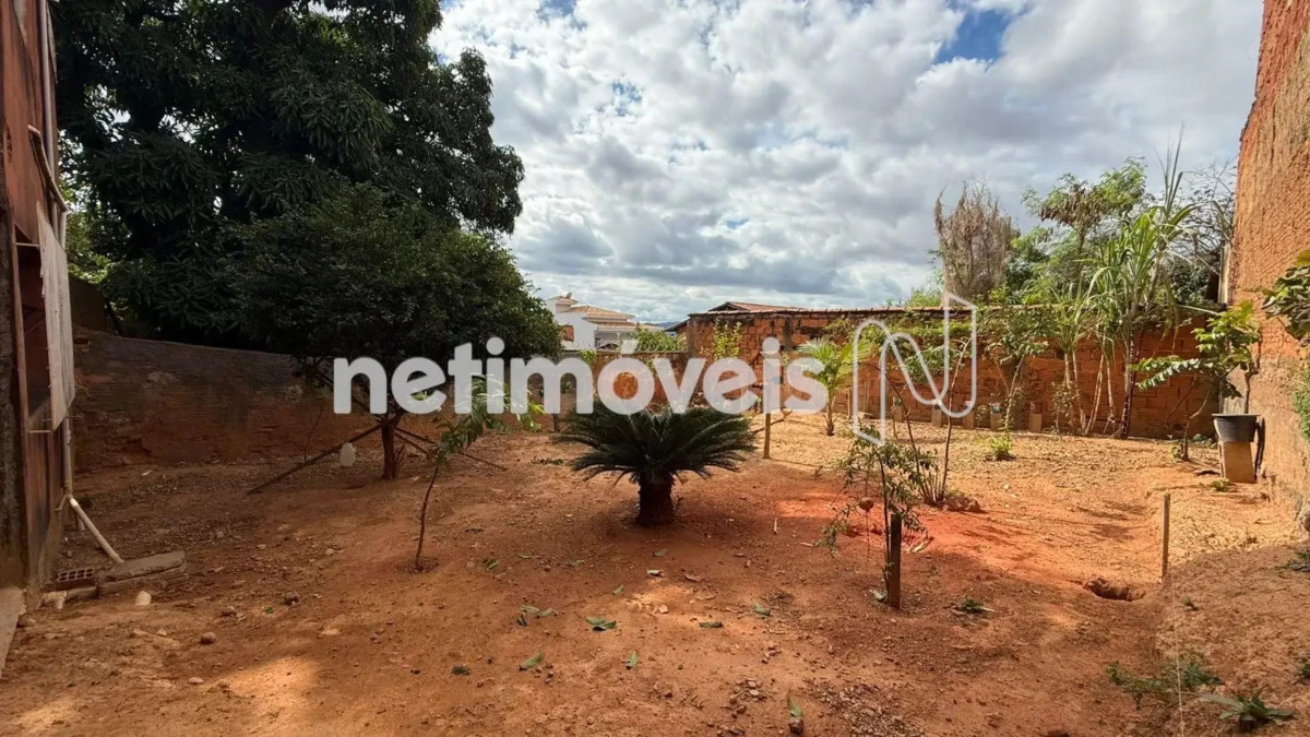 Casa para Venda com 2 quartos no bairro Vila Regina