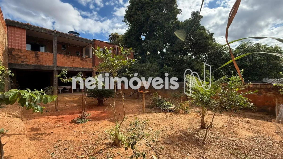 Casa para Venda com 2 quartos no bairro Vila Regina