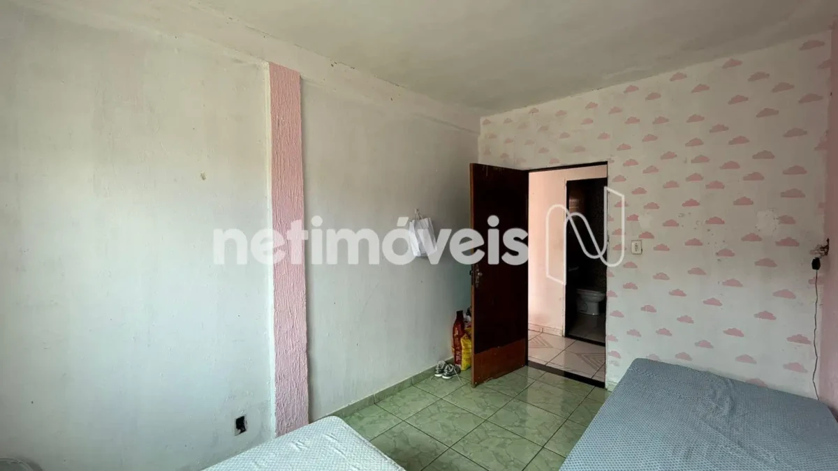 Casa para Venda com 2 quartos no bairro Vila Regina