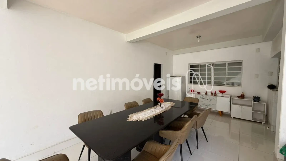 Casa para Venda com 4 quartos no bairro Vila Sumaré