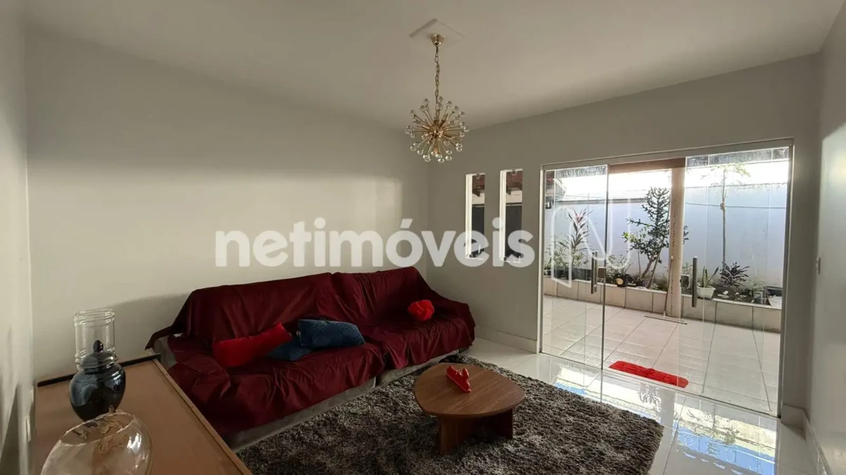 Casa para Venda com 4 quartos no bairro Vila Sumaré