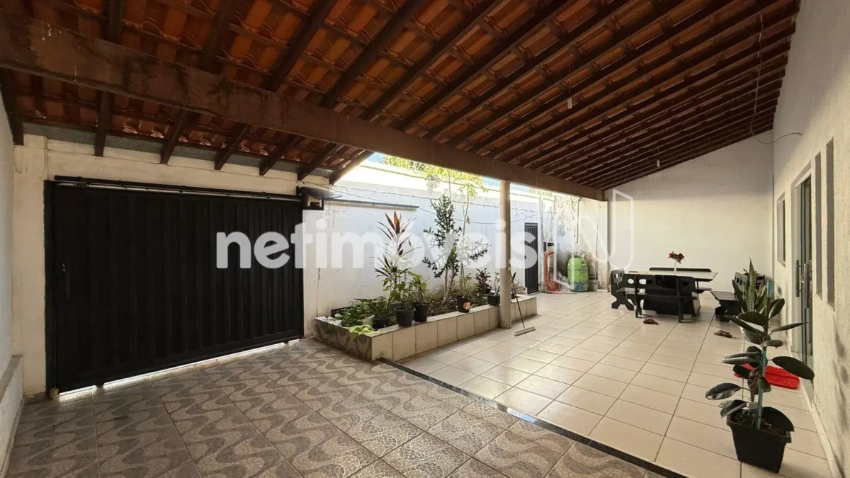 Casa para Venda com 4 quartos no bairro Vila Sumaré