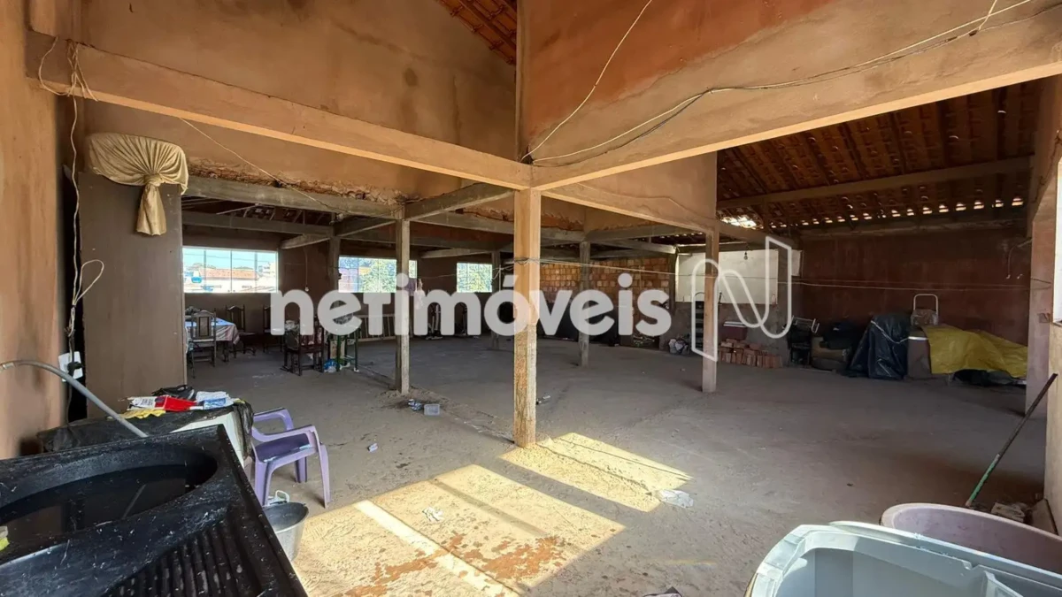 Casa para Venda com 4 quartos no bairro Vila Sumaré