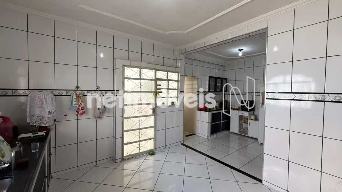 Casa para Venda com 4 quartos no bairro Vila Sumaré