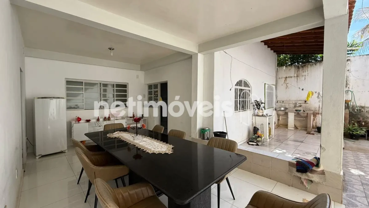 Casa para Venda com 4 quartos no bairro Vila Sumaré