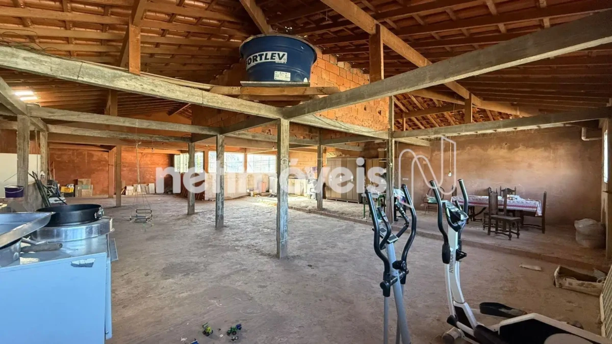 Casa para Venda com 4 quartos no bairro Vila Sumaré