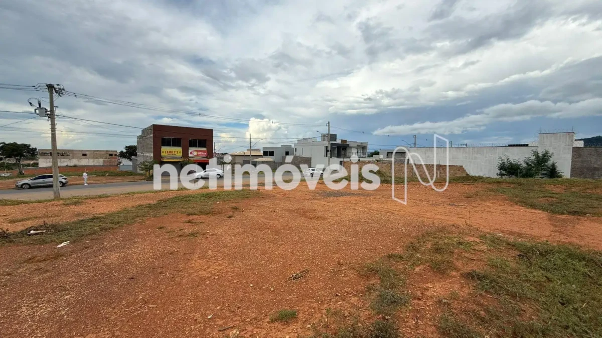 Lote para Venda com área de 170 m² no bairro Loteamento Jardim Niemeyer