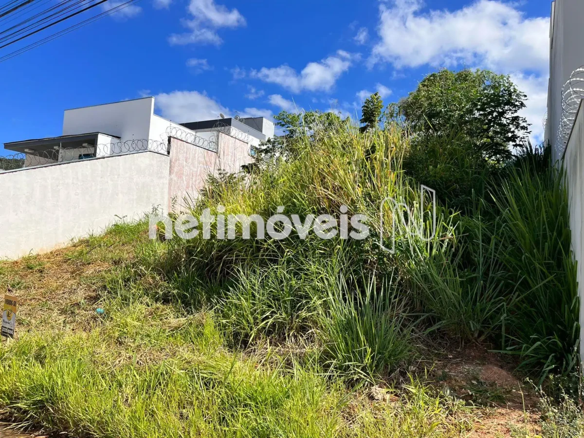 Lote para Venda com área de 450 m² no bairro Ibituruna