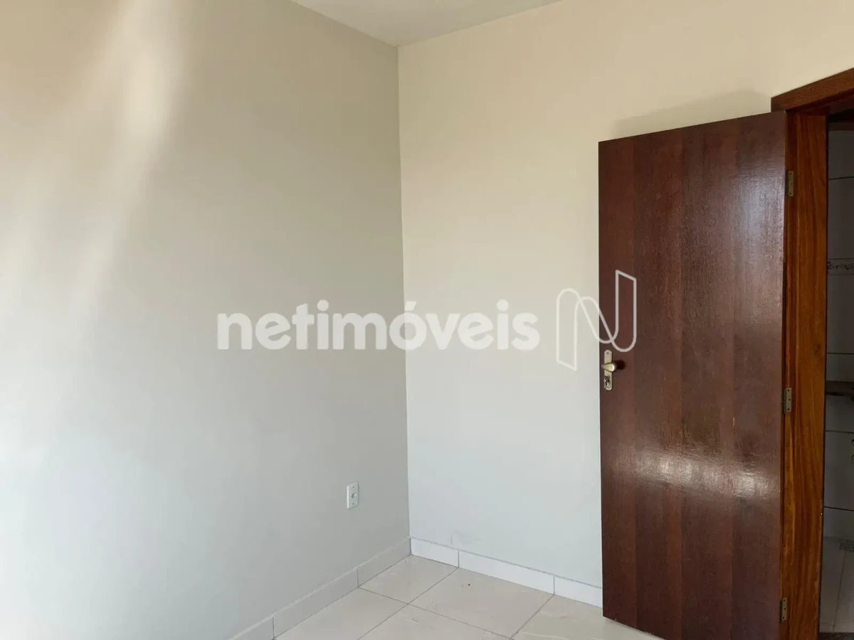 Apartamento para Venda com 2 quartos no bairro Alcides Rabelo
