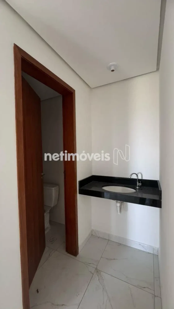 Apartamento para Venda com 3 quartos no bairro Universitário