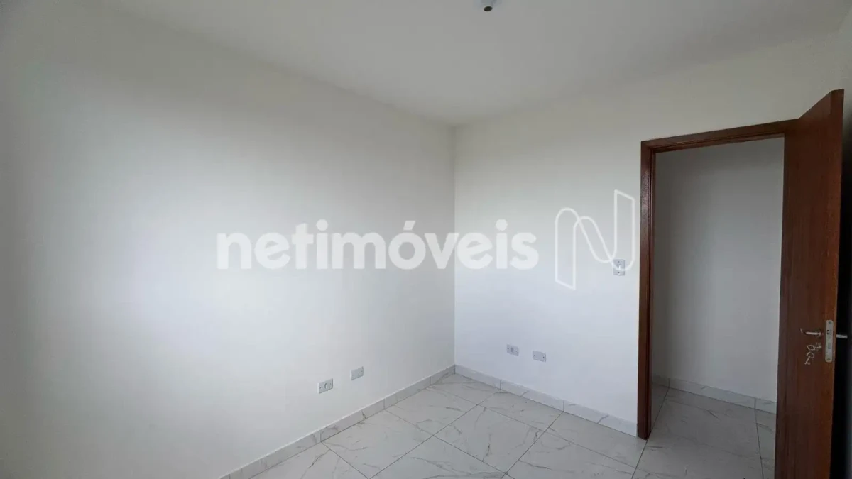 Apartamento para Venda com 3 quartos no bairro Universitário