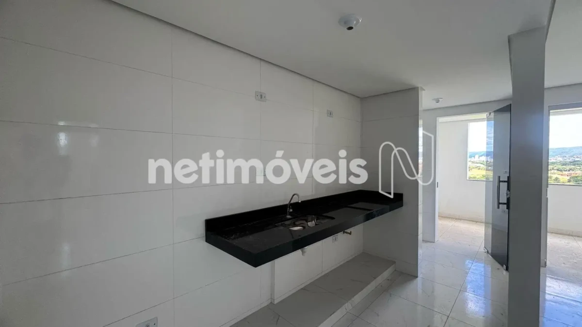 Apartamento para Venda com 3 quartos no bairro Universitário