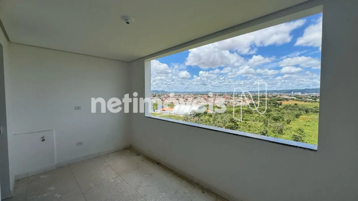 Apartamento para Venda com 3 quartos no bairro Universitário