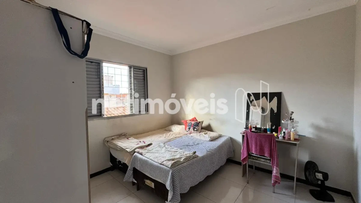Apartamento para Venda com 3 quartos no bairro Cândida Câmara