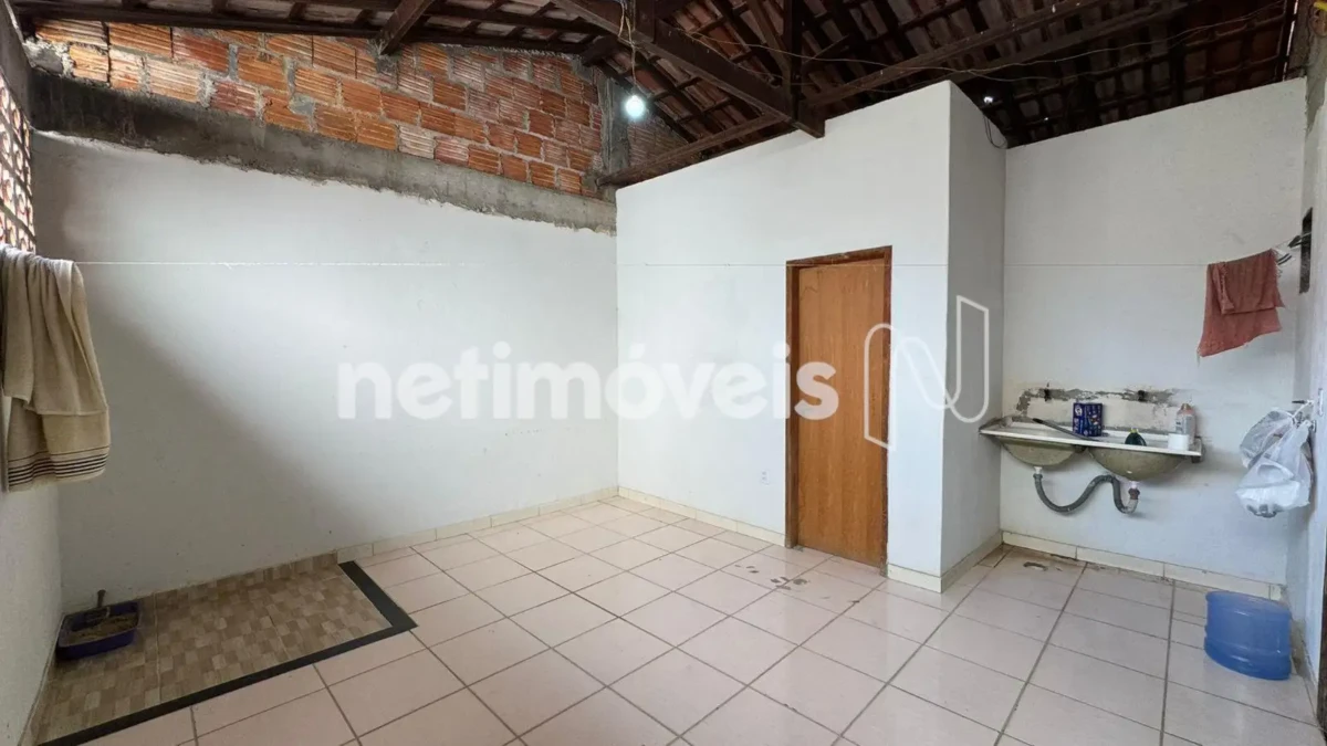 Apartamento para Venda com 3 quartos no bairro Cândida Câmara