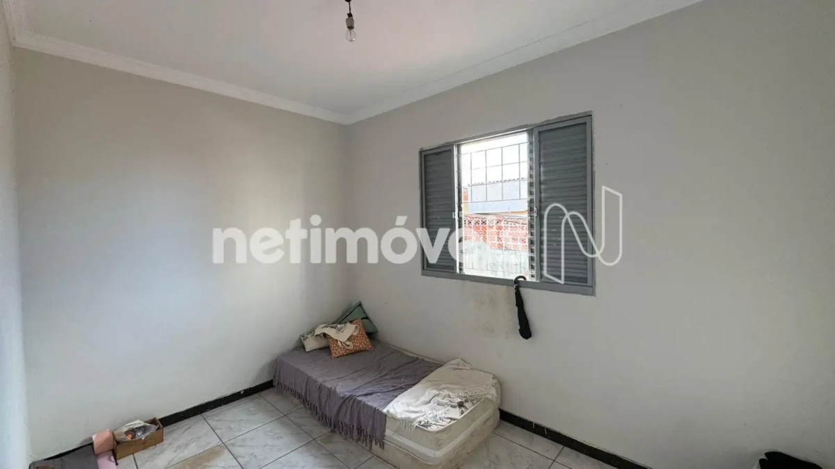 Apartamento para Venda com 3 quartos no bairro Cândida Câmara