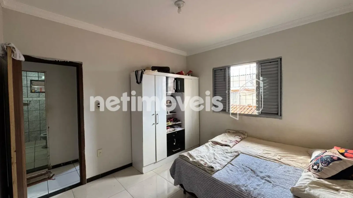 Apartamento para Venda com 3 quartos no bairro Cândida Câmara
