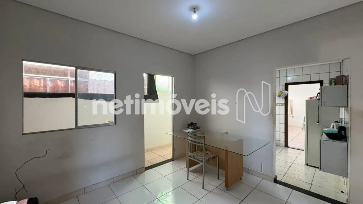 Apartamento para Venda com 3 quartos no bairro Cândida Câmara