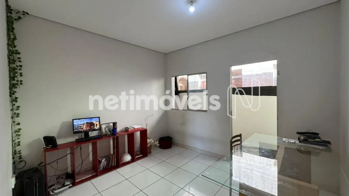 Apartamento para Venda com 3 quartos no bairro Cândida Câmara