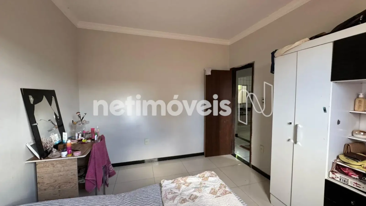 Apartamento para Venda com 3 quartos no bairro Cândida Câmara