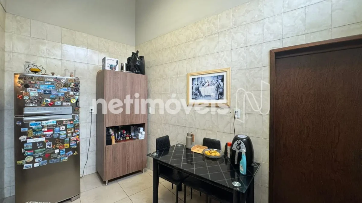 Apartamento para Venda com 3 quartos no bairro Vila Guilhermina