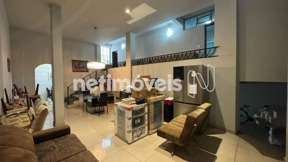 Apartamento para Venda com 3 quartos no bairro Vila Guilhermina