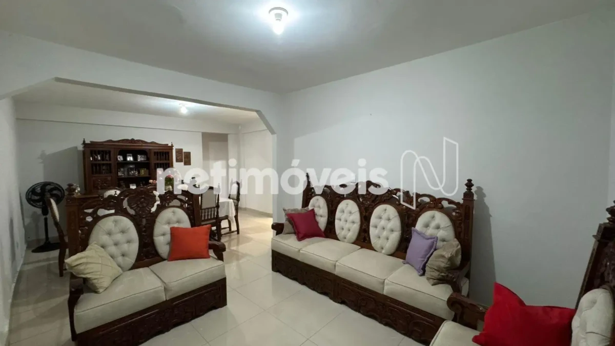 Apartamento para Venda com 3 quartos no bairro São José
