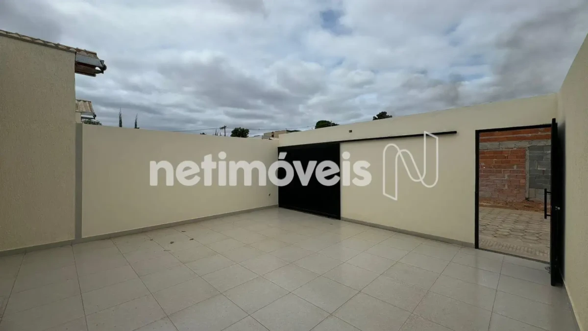 Casa para Venda com 3 quartos no bairro Santo Inácio
