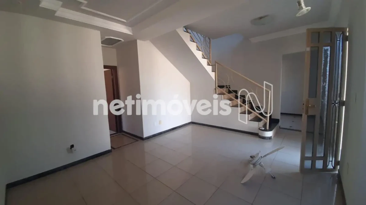 Casa para Venda com 3 quartos no bairro Ibituruna